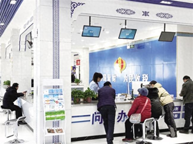 肃北县政务服务中心如何实现‘只到一个窗口’就能搞定所有事？