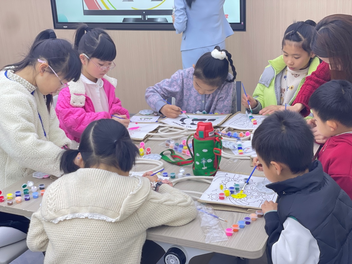 你知道吗？这场趣味活动让孩子们‘圾’起绿色未来  第2张