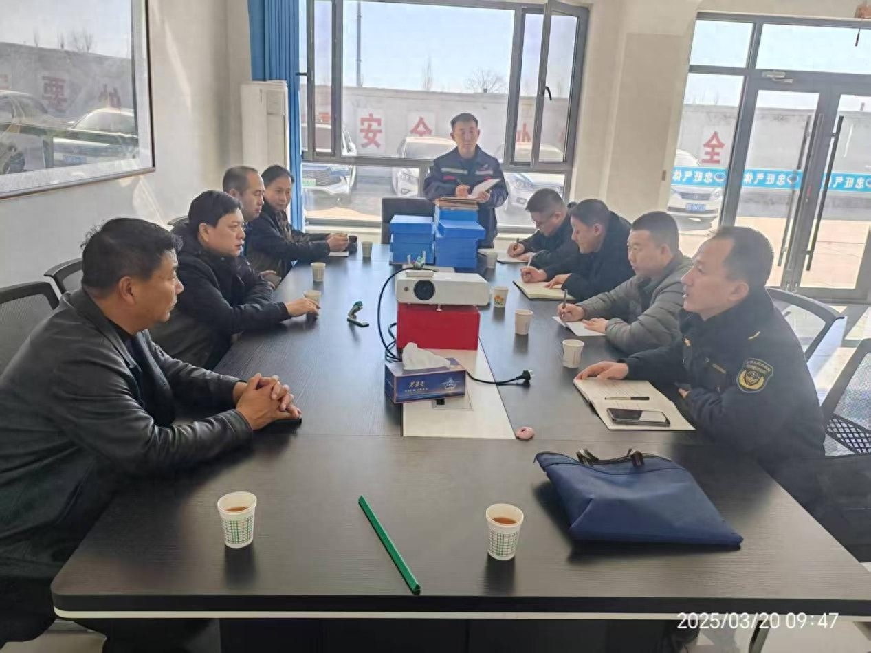 昆都仑区应急管理局联合多部门开展危险化学品企业安全指导，确保复工复产安全有序进行