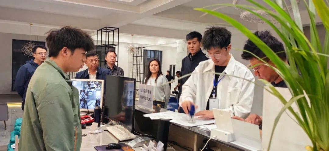 下关街道创新服务模式，民宿信用公示系统如何助力旅游业腾飞？