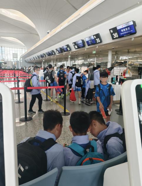 杭州中小学生开启9天超长假期！你的孩子已经出发了吗？  第9张