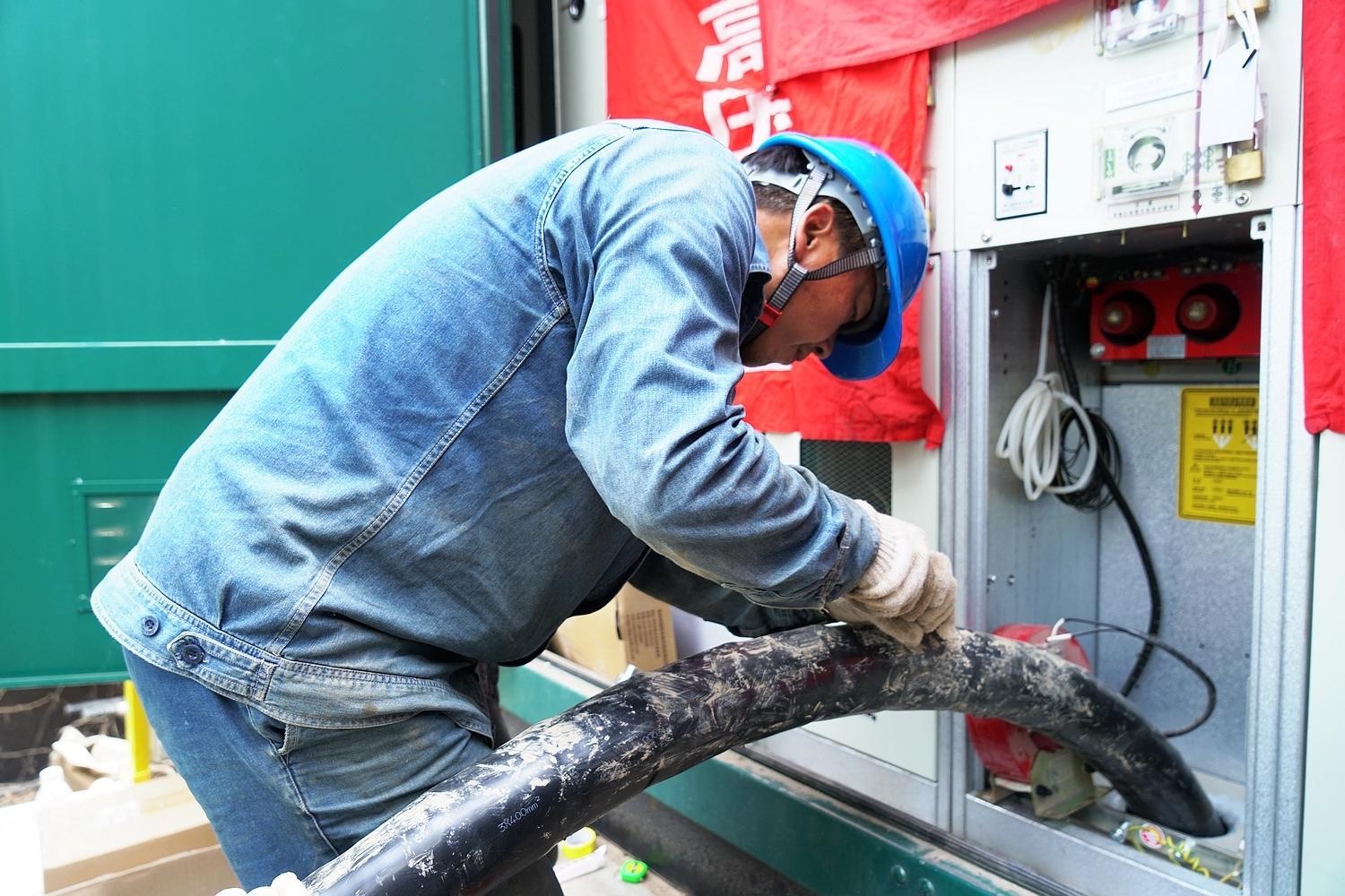 10千伏户县六线与体院二线网架结构优化工程完工！夏季用电高峰不用愁？  第2张