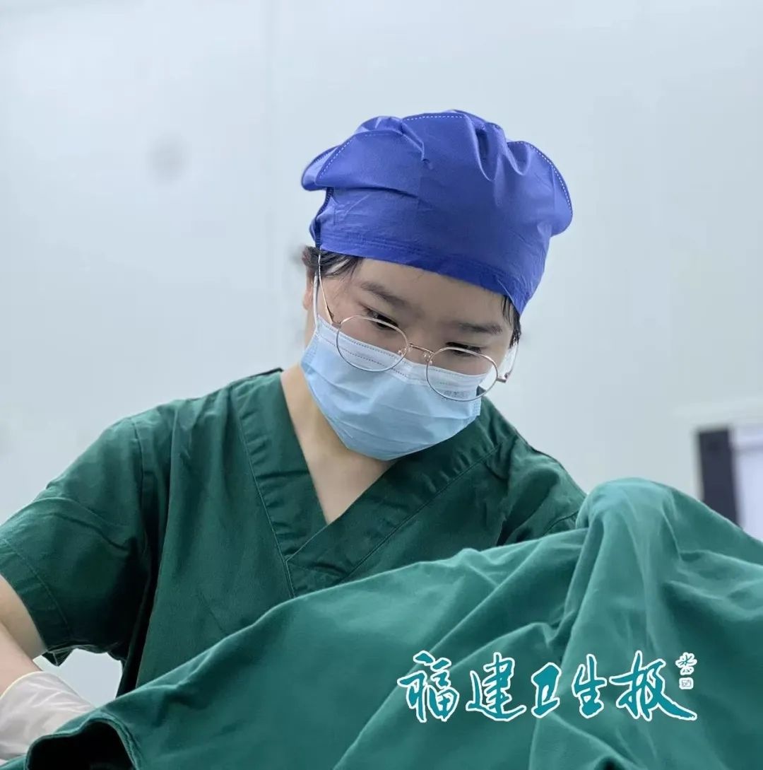 19岁女孩因腋臭痛苦不堪！这背后的心酸谁懂？  第2张