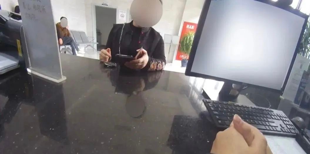 成都一餐馆惊现怪事！送餐背后竟藏洗钱骗局？  第3张