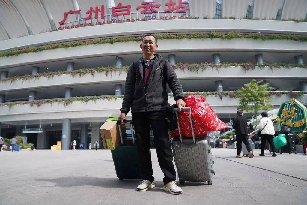 90亿人次大迁徙！寒潮中的春运，为何让无数人逆风而行只为回家？  第3张