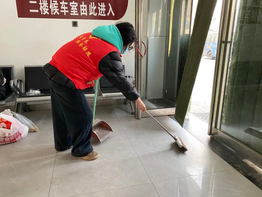 2025年春运志愿服务暖冬行动：青春志愿行如何温暖回乡路？  第6张