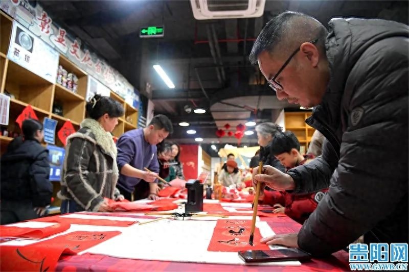 1月25日南明区图书馆活动亮点多！体验8大场景传承春节文化，你去了吗？