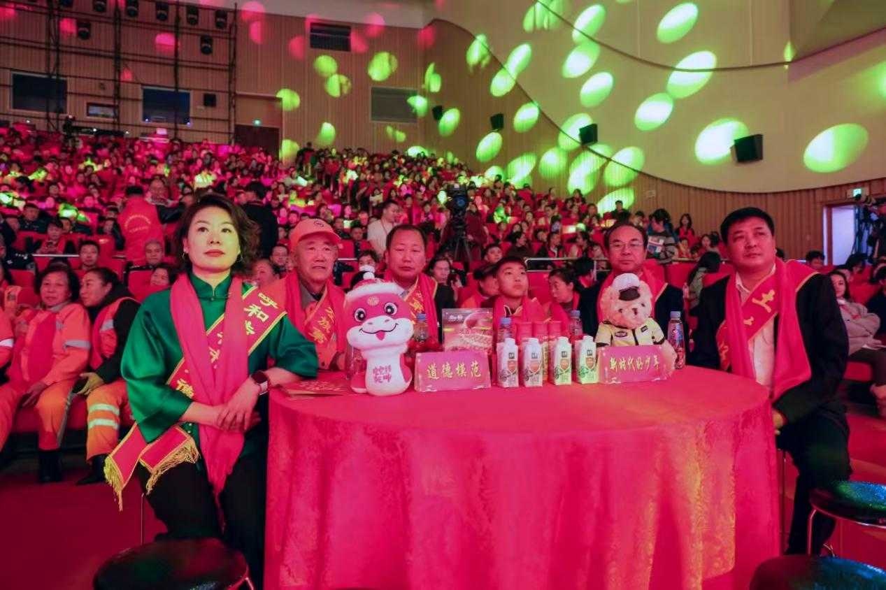 哇！2025 土左旗春晚祥蛇韵起，传统与潮流碰撞魅力何在？  第3张