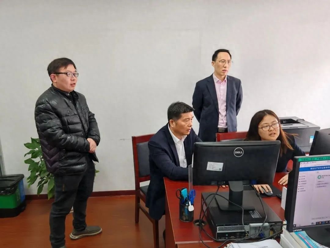 蛇年春节倒计时,苏州市场监管局长换位体验食品生产许可流程,效果如何? 第1张 蛇年春节倒计时,苏州市场监管局长换位体验食品生产许可流程,效果如何? 第1张