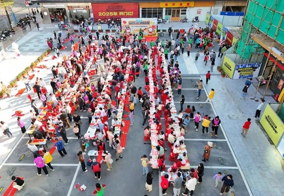 东莞石龙老街焕新颜！20000平方米改造，网红品牌首进驻，春节必逛  第1张