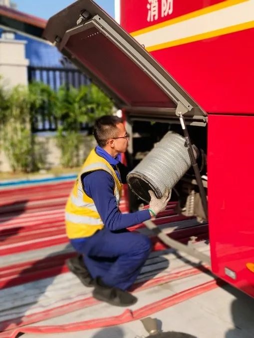 阳江支队春节前消防装备大排查：132辆车、210件器材，334处问题如何解决？  第4张