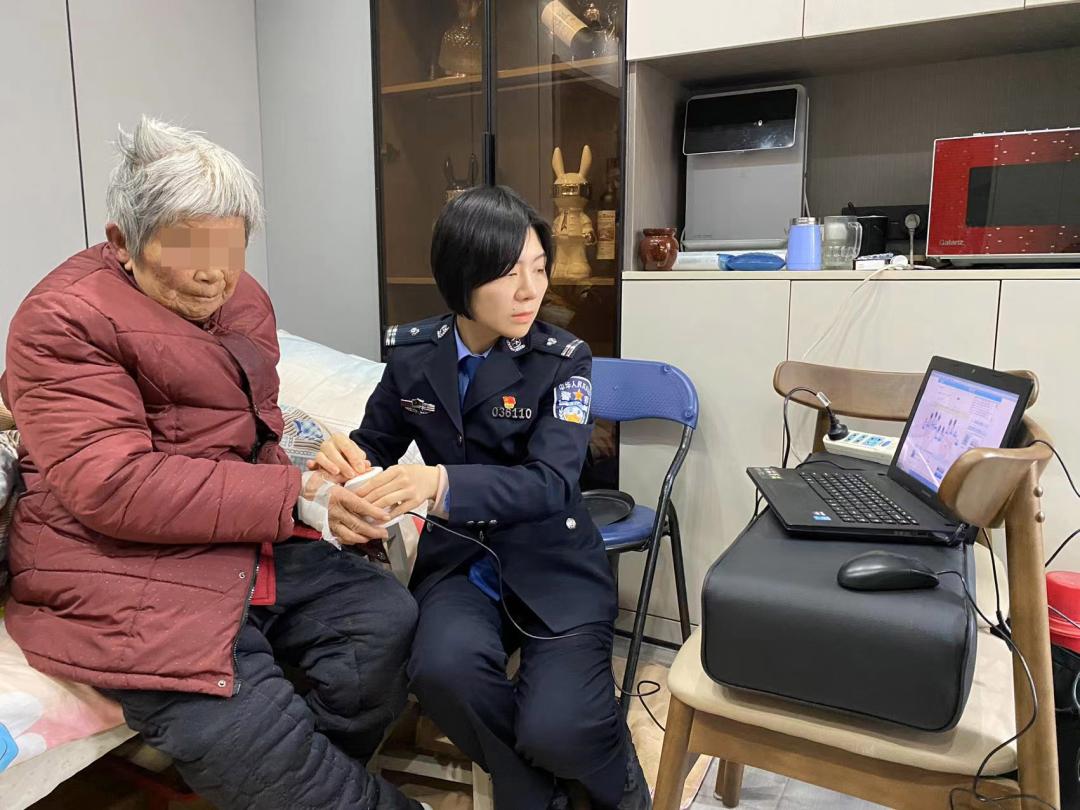新春出游怕不安全？东西湖警方日均45人次警力筑牢安全防线  第5张