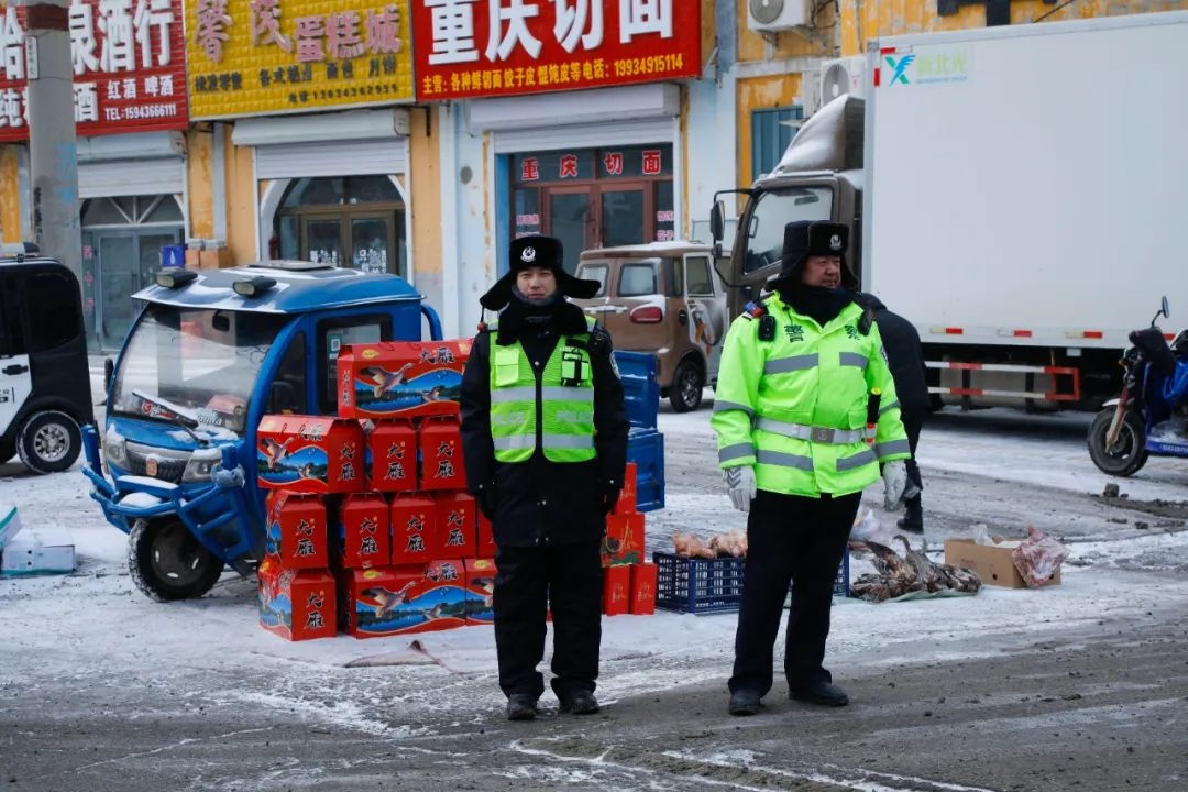 零下16度风雪中，镇赉县公安局如何守护全县人民的平安出行？  第3张
