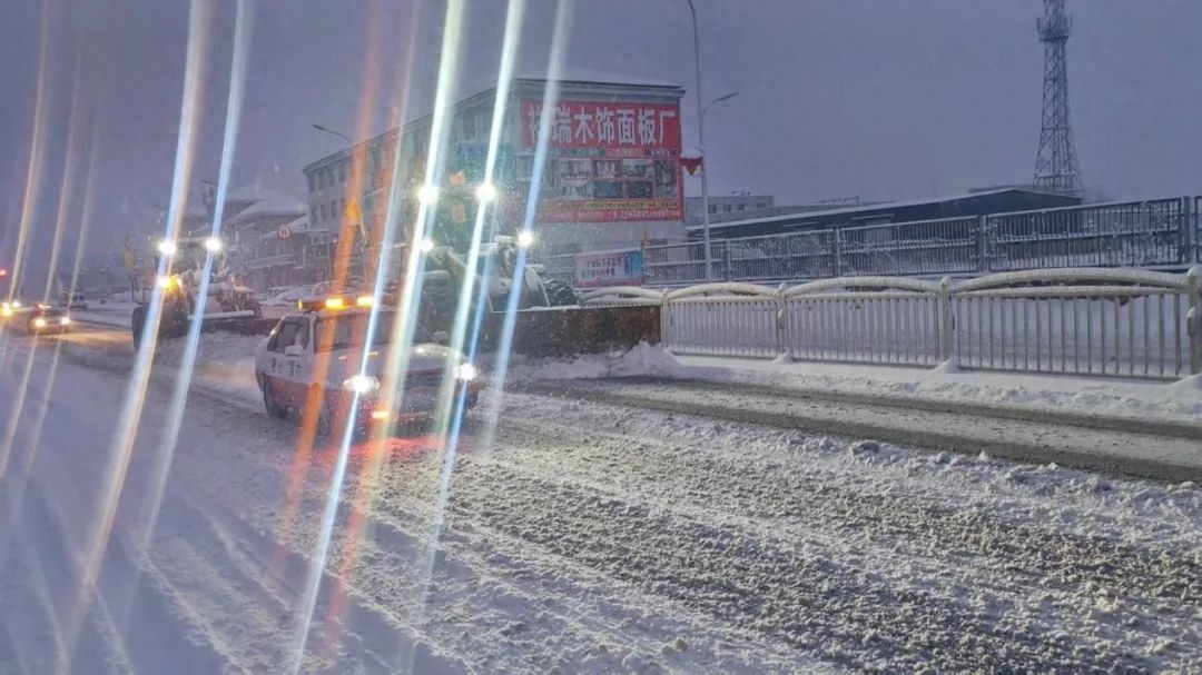 新春大雪阻碍出行！交通运输局未雨绸缪，能否保障市民畅行归家路？