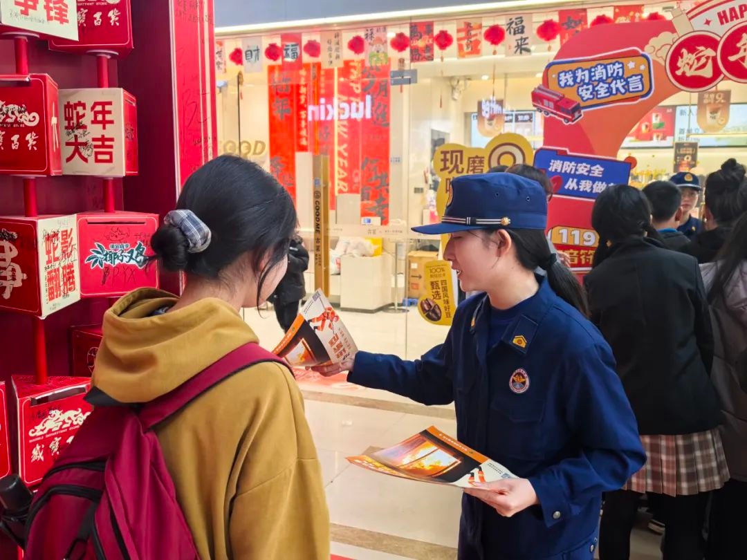 春节前消防安全大行动！陆丰市消防救援大队如何让居民把安全知识带回家？  第13张