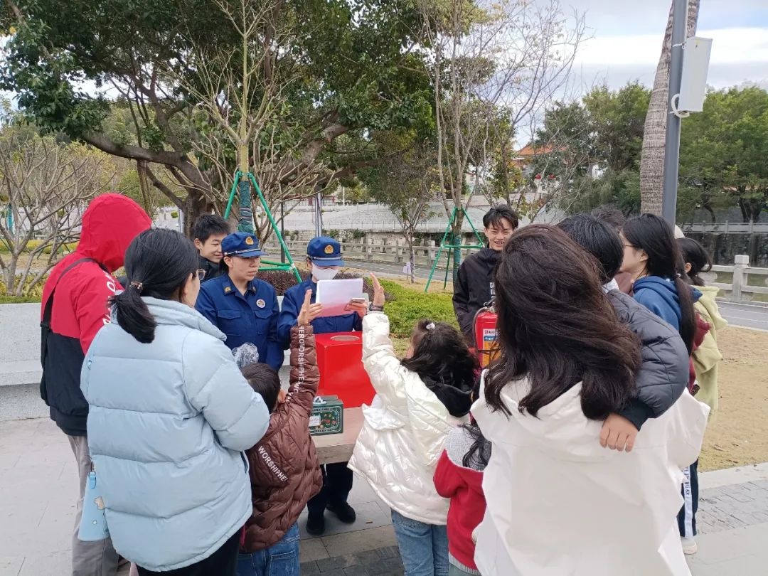 春节前消防安全大行动！陆丰市消防救援大队如何让居民把安全知识带回家？  第14张