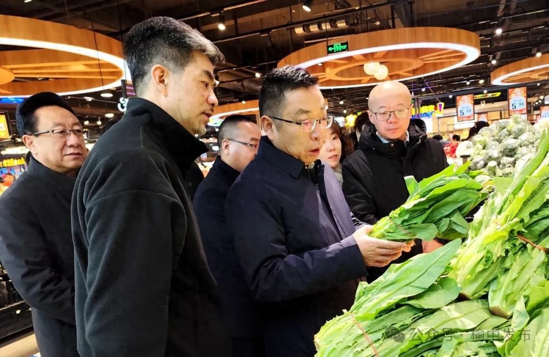 1月27日县委书记崔峰巍春节前深入多地调研，民生保障能否让百姓安心过年？  第1张