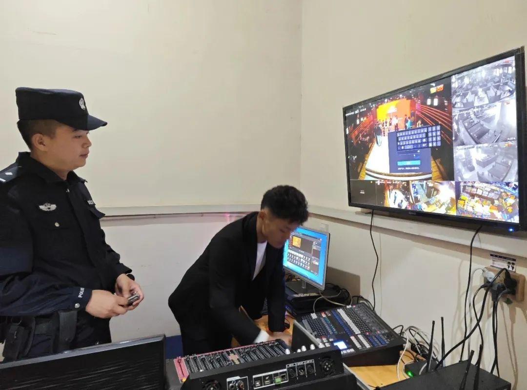 从享受团圆到守护团圆，这位警察的春节为何如此不同？  第2张