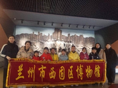 哇！西固区博物馆小小讲解员走进企业，这场培训能提升多少能力？  第1张