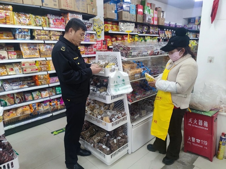 新学期校园食品安全大检查，你的孩子吃得放心吗？  第3张