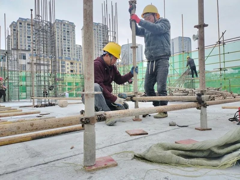 印江教育大动作！2025年印江中学宿舍楼和印江二小迁建工程能否如期完工？  第2张