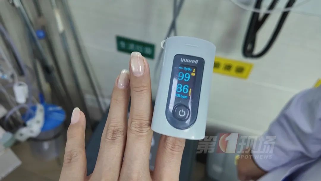 美甲竟然可能致命？医生紧急提醒：关键时刻留一根原色指甲救你一命  第2张