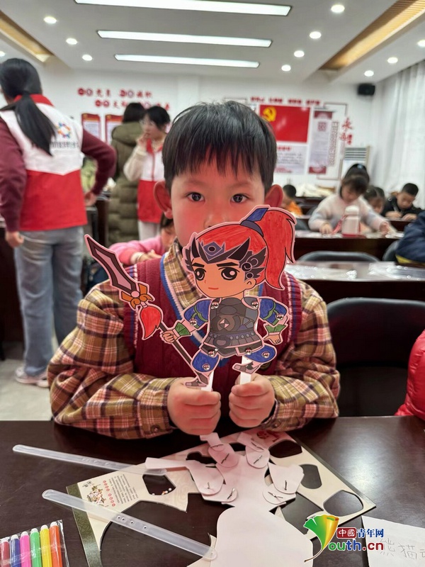 皮影戏还能这样玩？恭城青少年沉浸式体验非遗文化  第2张