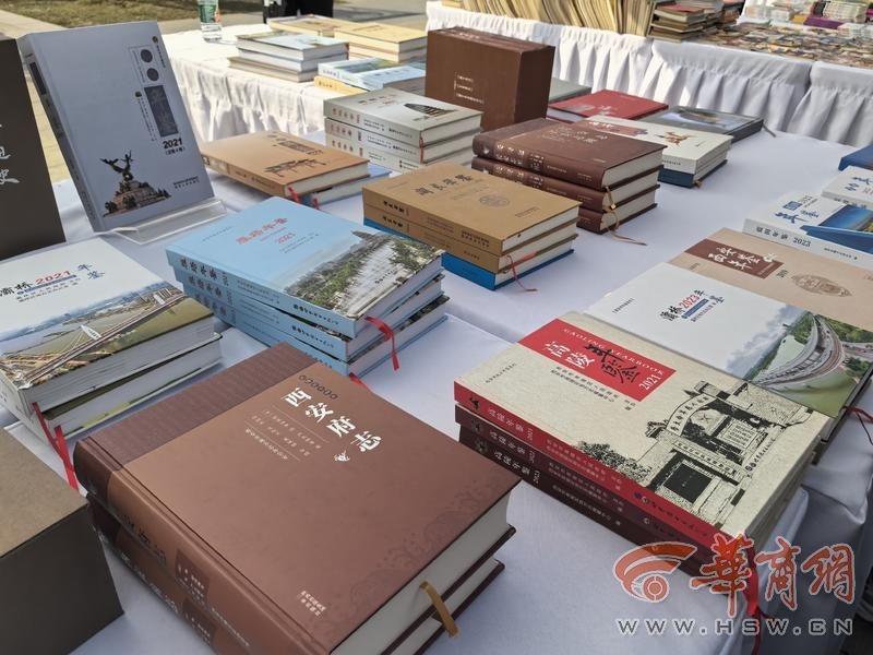 蓝田集市惊现千年书香，你准备好穿越回唐朝了吗？  第2张