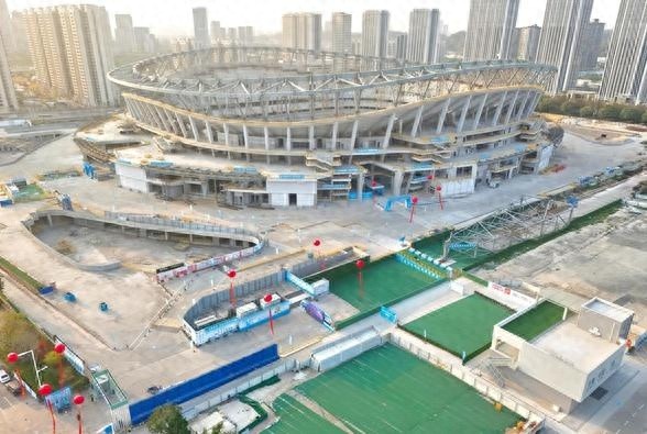 广州足球公园球场如何成为国内第一？揭秘7.3万座专业足球场的黑科技