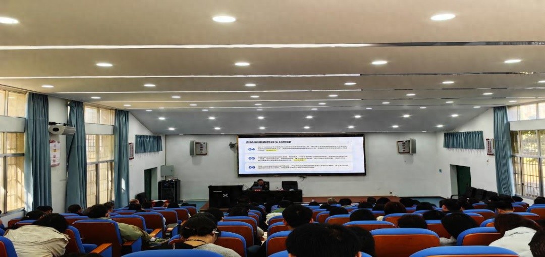 你知道吗？200名师生齐聚，共赴这场生态文明与法治精神的春日之约