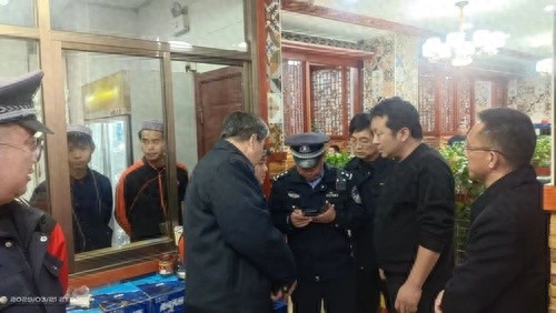 你敢信？校园周边竟暗藏这些危险，孩子们的未来谁来守护