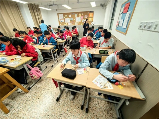 想知道风力发电如何改变世界吗？快来体验科创曲阳的创意手作风力发电科普活动  第2张