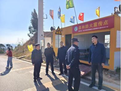 如何织密森林防火安全网？西山区联合行动守护森林资源