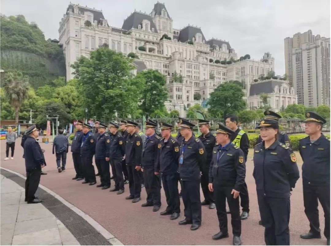 五一长假前，13家单位联合出动450余人，花果园区域将迎来怎样的巨变？  第2张