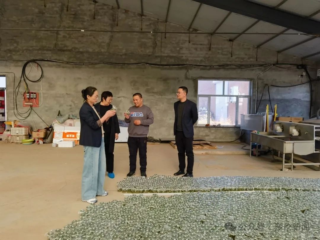 多伦县联社四级联动织密金融惠民网？实地走访化解融资难题  第2张