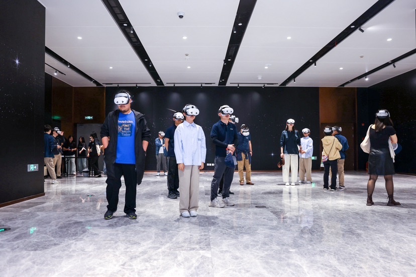 能让你体验登月火箭发射震颤的航天展览，5月5日截止？  第2张