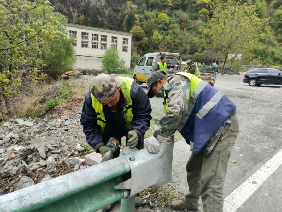 汛期和五一将至，理县公路管理分局如何保障道路安全畅通？  第2张