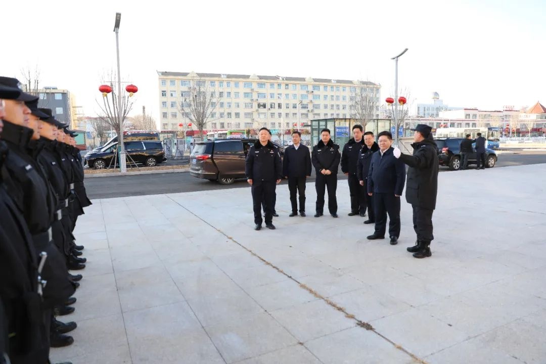 新春佳节高密市委书记董广明慰问一线职工，电力供暖安全有保障？  第3张