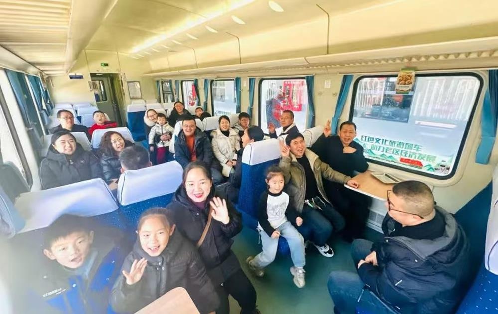 2025年1月27日！左权至太原客运列车始发，老区人民的梦想照进现实了  第4张