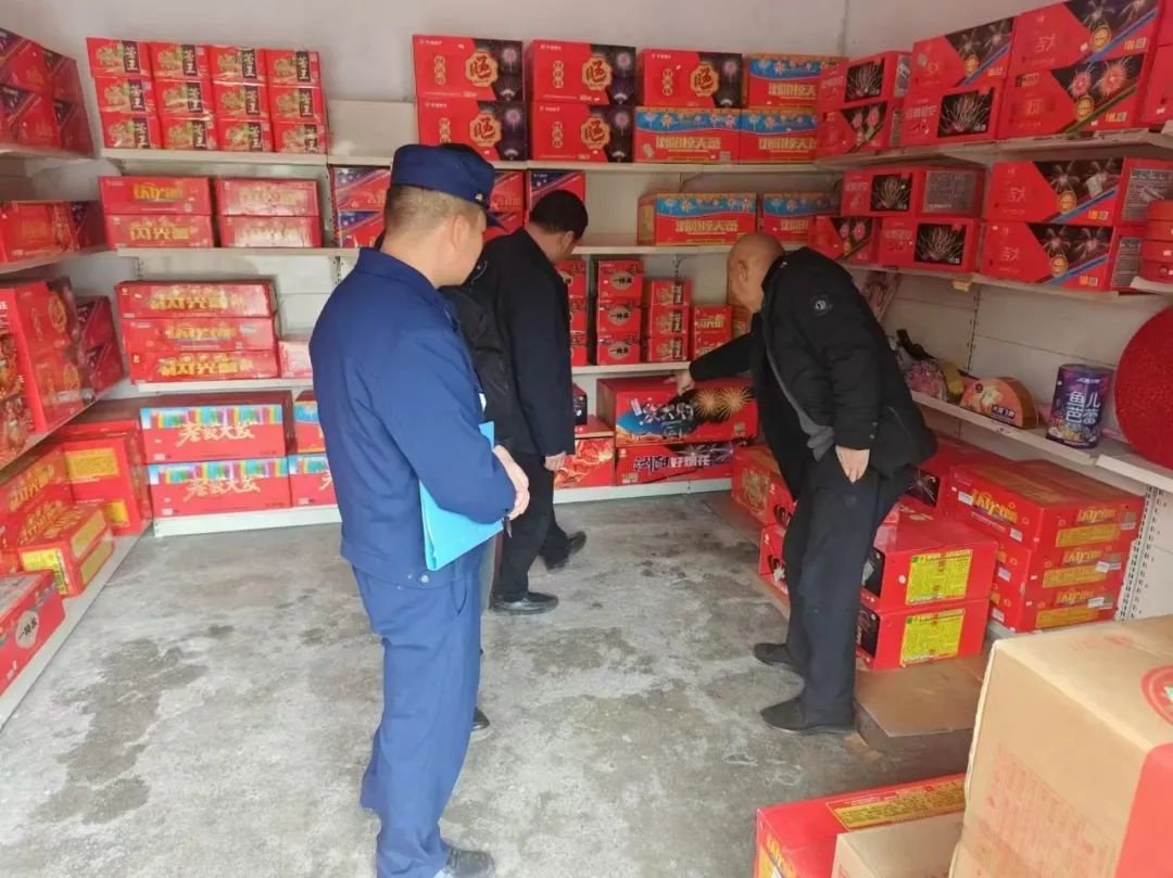 春节临近！六盘水消防大排查+培训，能为居民营造安全节日环境吗？  第9张