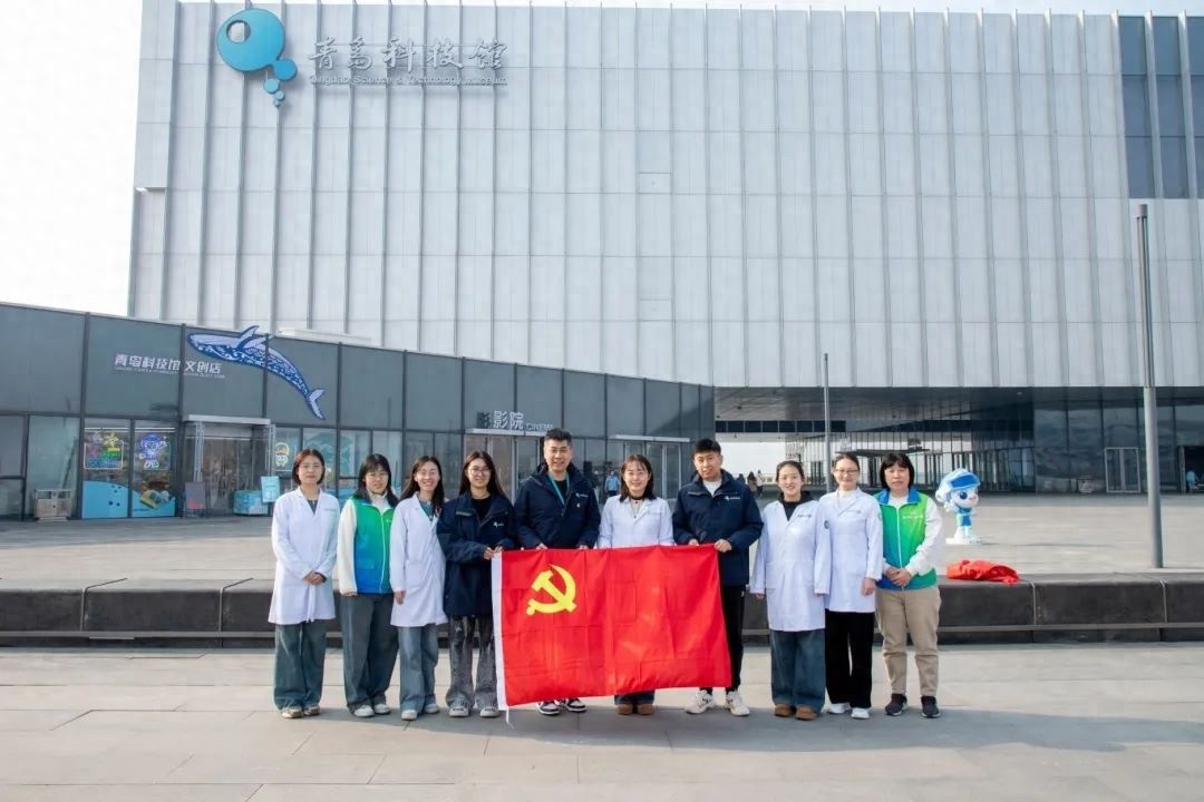 1月23日青岛口腔医院进科技馆送健康年礼，这口腔守护服务不香吗？