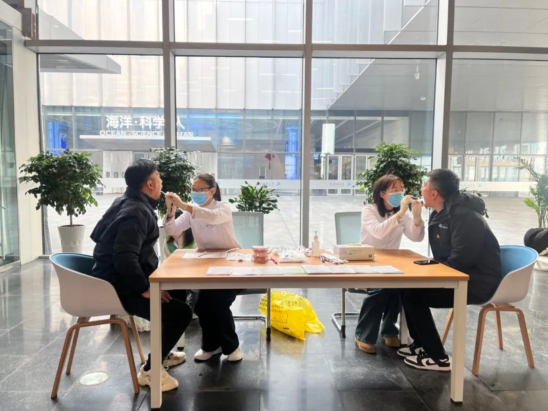 1月23日青岛口腔医院进科技馆送健康年礼，这口腔守护服务不香吗？  第5张