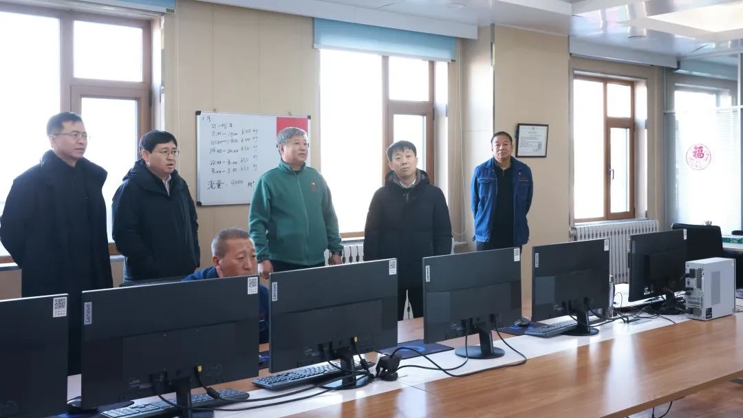 县委书记张体忠春节慰问一线干部职工，他们的坚守让节日更祥和  第3张