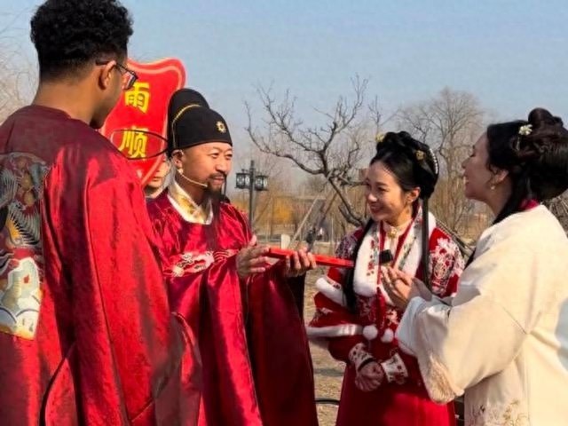 埃及和委内瑞拉留学生为何专程来宝坻体验新春庙会？探寻不一样的年味儿  第1张