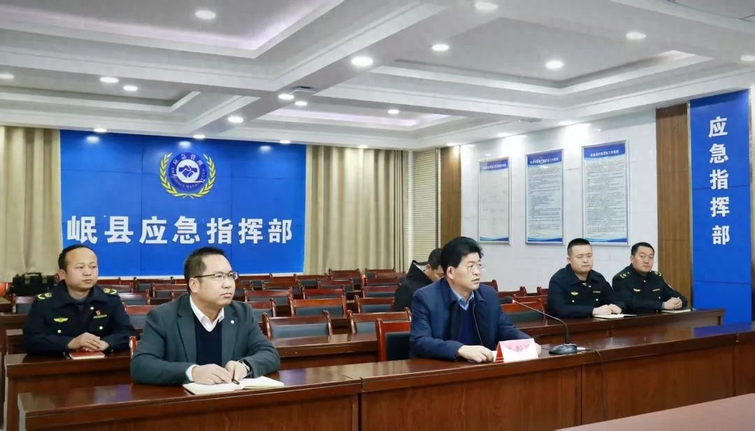 县委书记除夕日深入一线，如何确保群众度过一个欢乐祥和的春节？  第1张