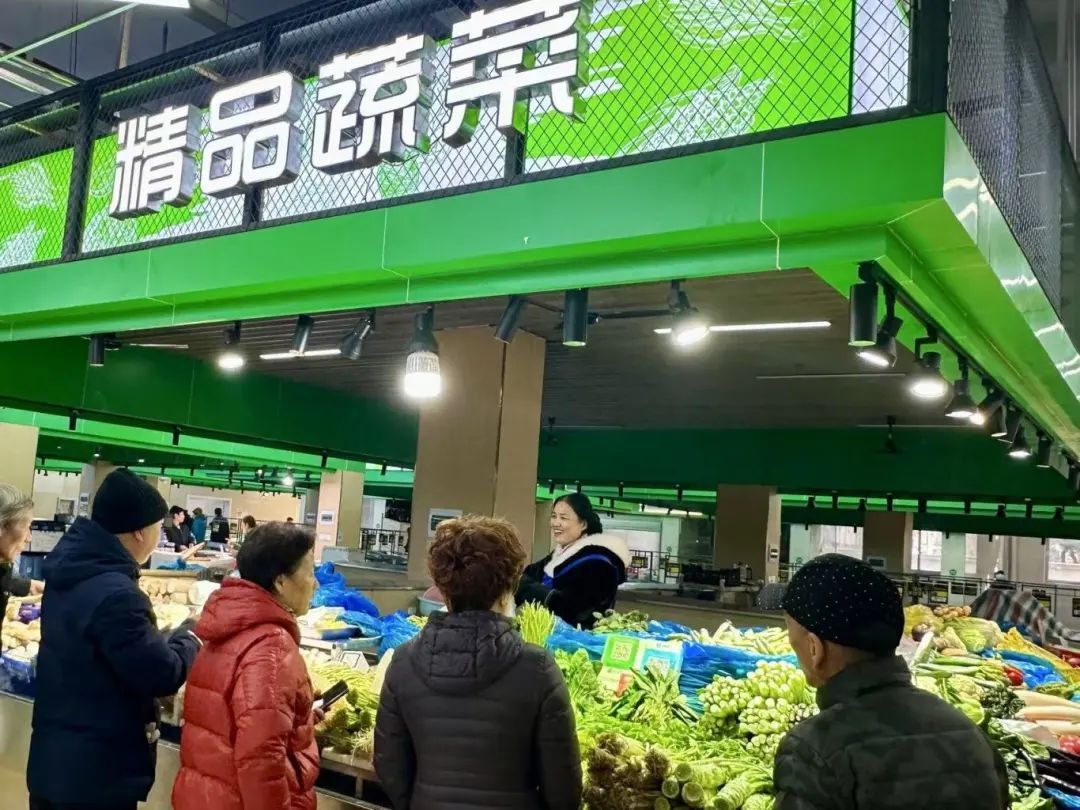 年夜饭食材大战！松江农贸市场为何一大早就人山人海？  第5张