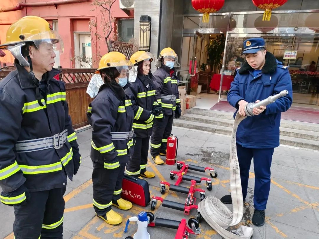 西城区消防员如何确保节日安全？他们的行动让你安心过节  第5张