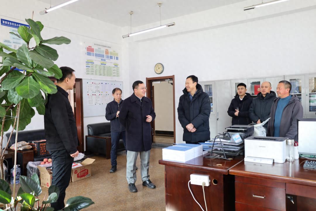 市长王心宇亲临一线，为何这些岗位如此重要？揭秘背后的辛勤与贡献