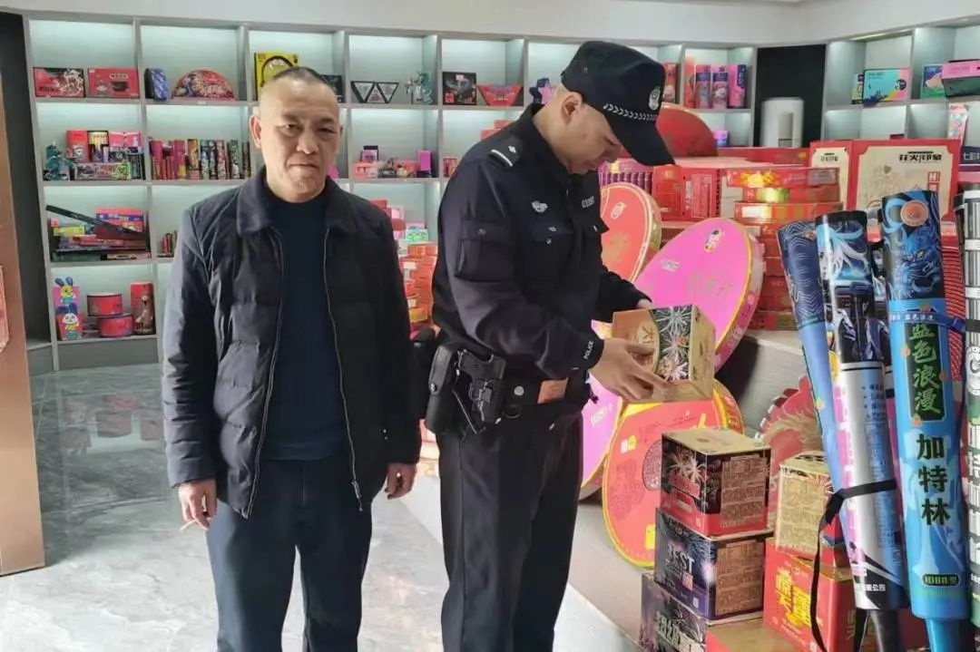 醴陵公安的除夕啥滋味？咸苦交织的警营生活