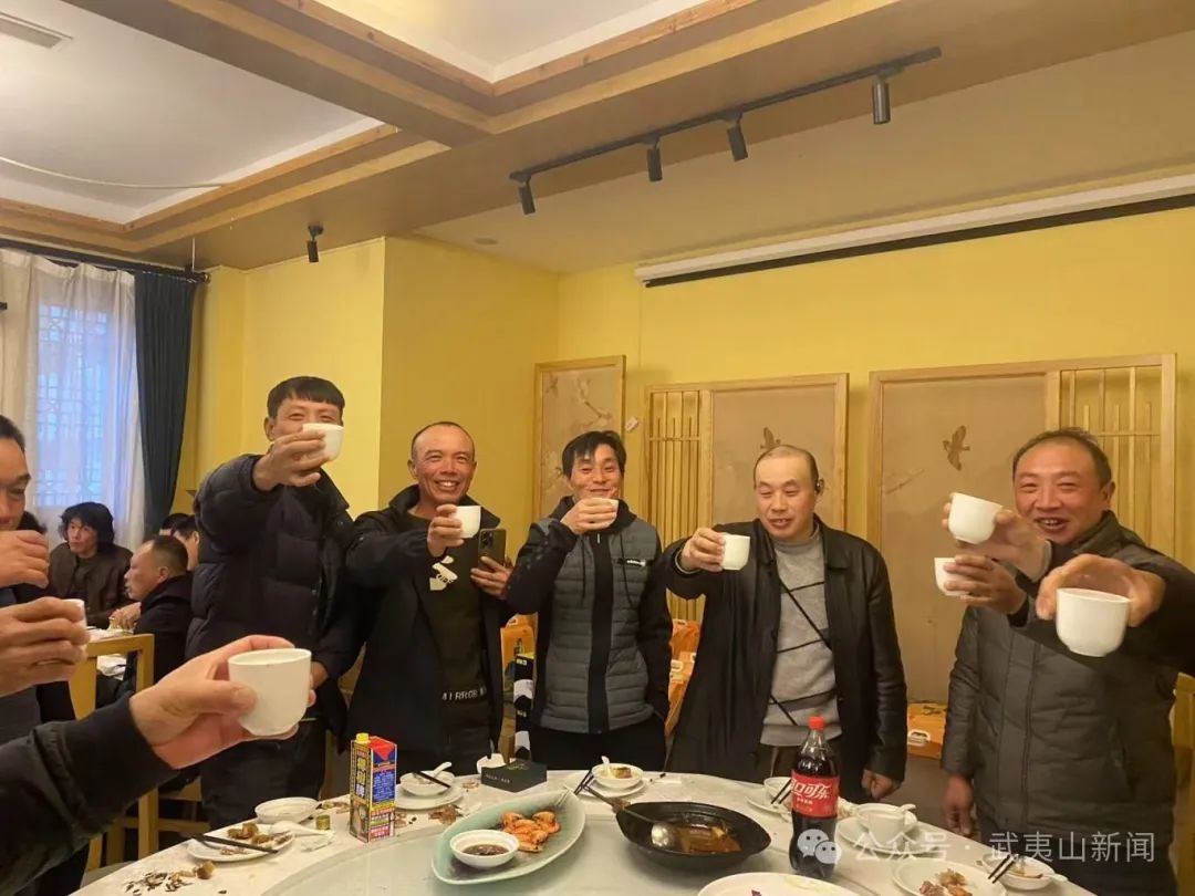 新春佳节万家团圆，武夷山建设者坚守一线?了不起!  第3张